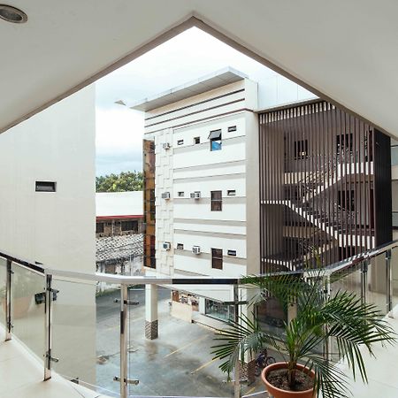 Oyo 443 Maria Cristina Arcade Suites Cebu Exteriér fotografie