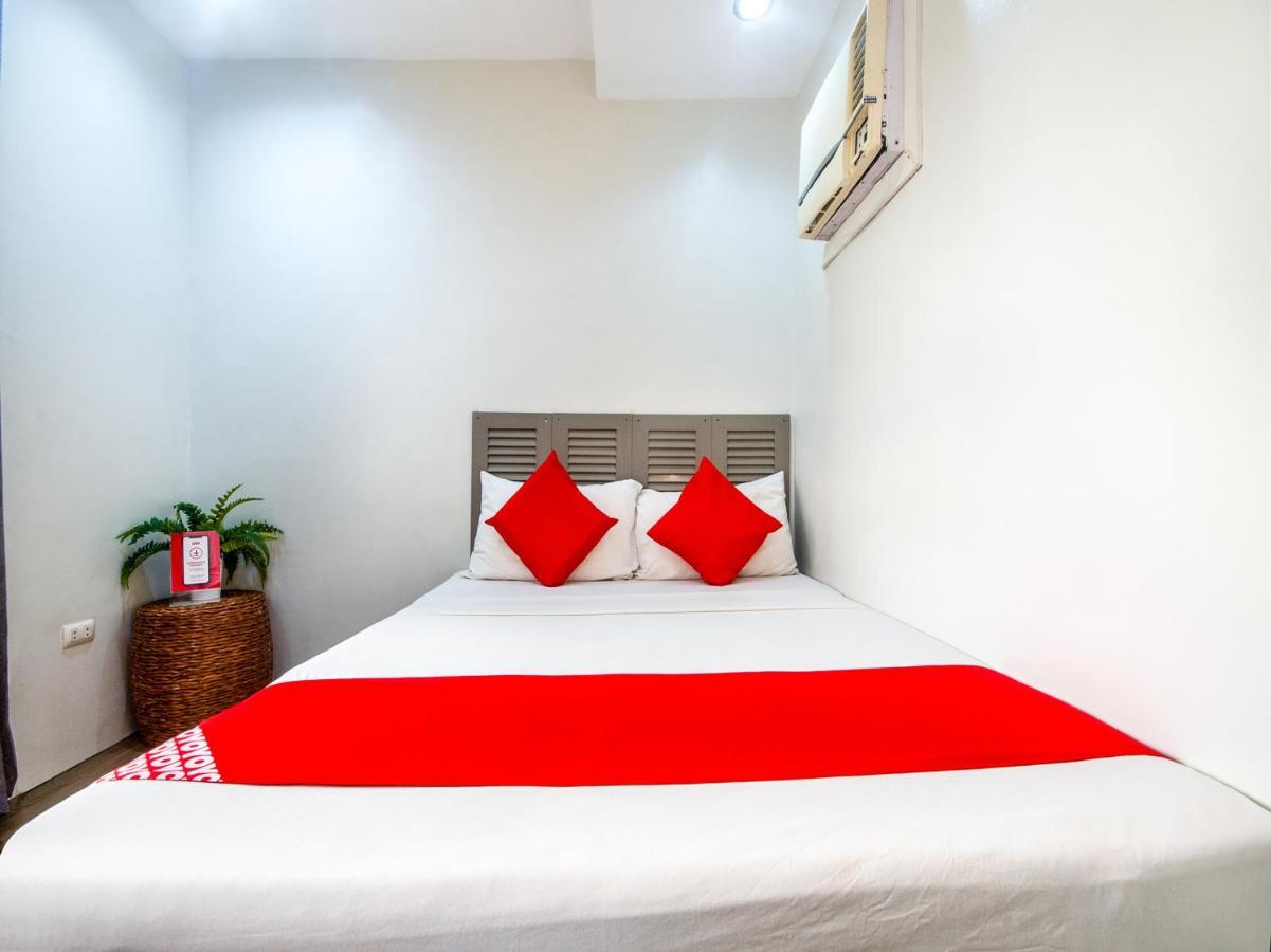 Oyo 443 Maria Cristina Arcade Suites Cebu Exteriér fotografie