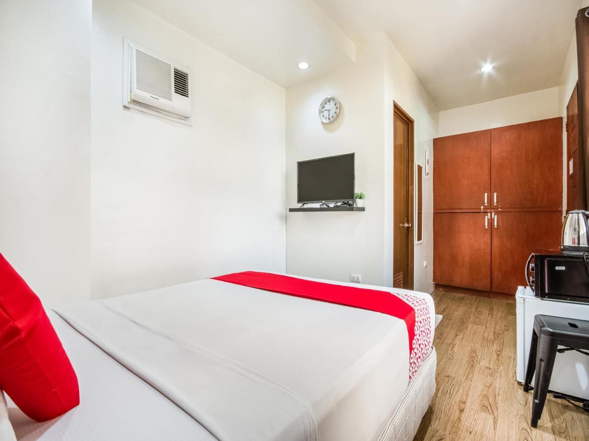 Oyo 443 Maria Cristina Arcade Suites Cebu Exteriér fotografie