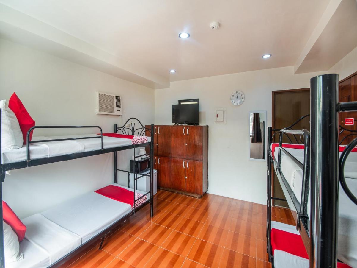 Oyo 443 Maria Cristina Arcade Suites Cebu Exteriér fotografie