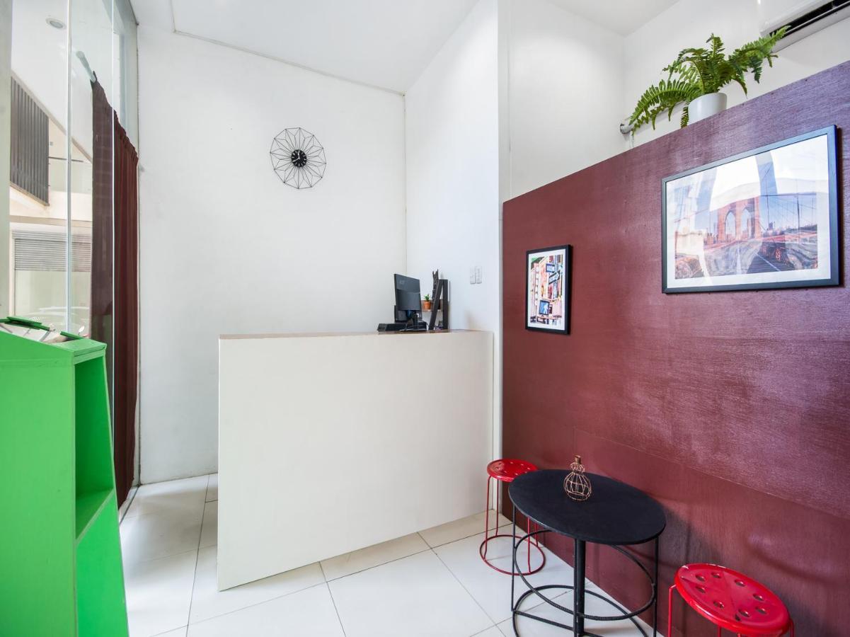 Oyo 443 Maria Cristina Arcade Suites Cebu Exteriér fotografie