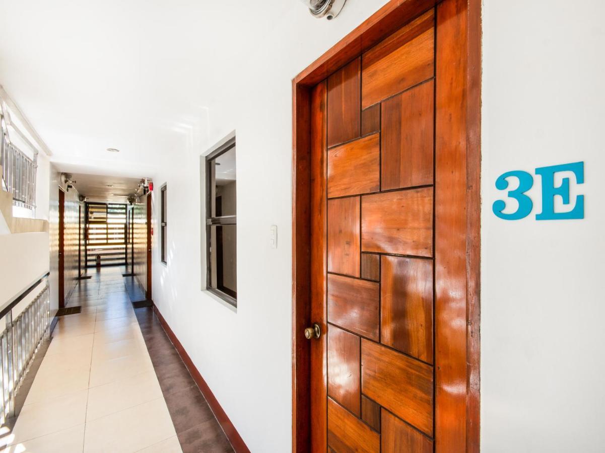 Oyo 443 Maria Cristina Arcade Suites Cebu Exteriér fotografie