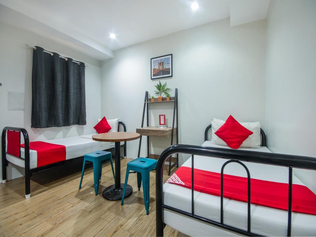 Oyo 443 Maria Cristina Arcade Suites Cebu Exteriér fotografie