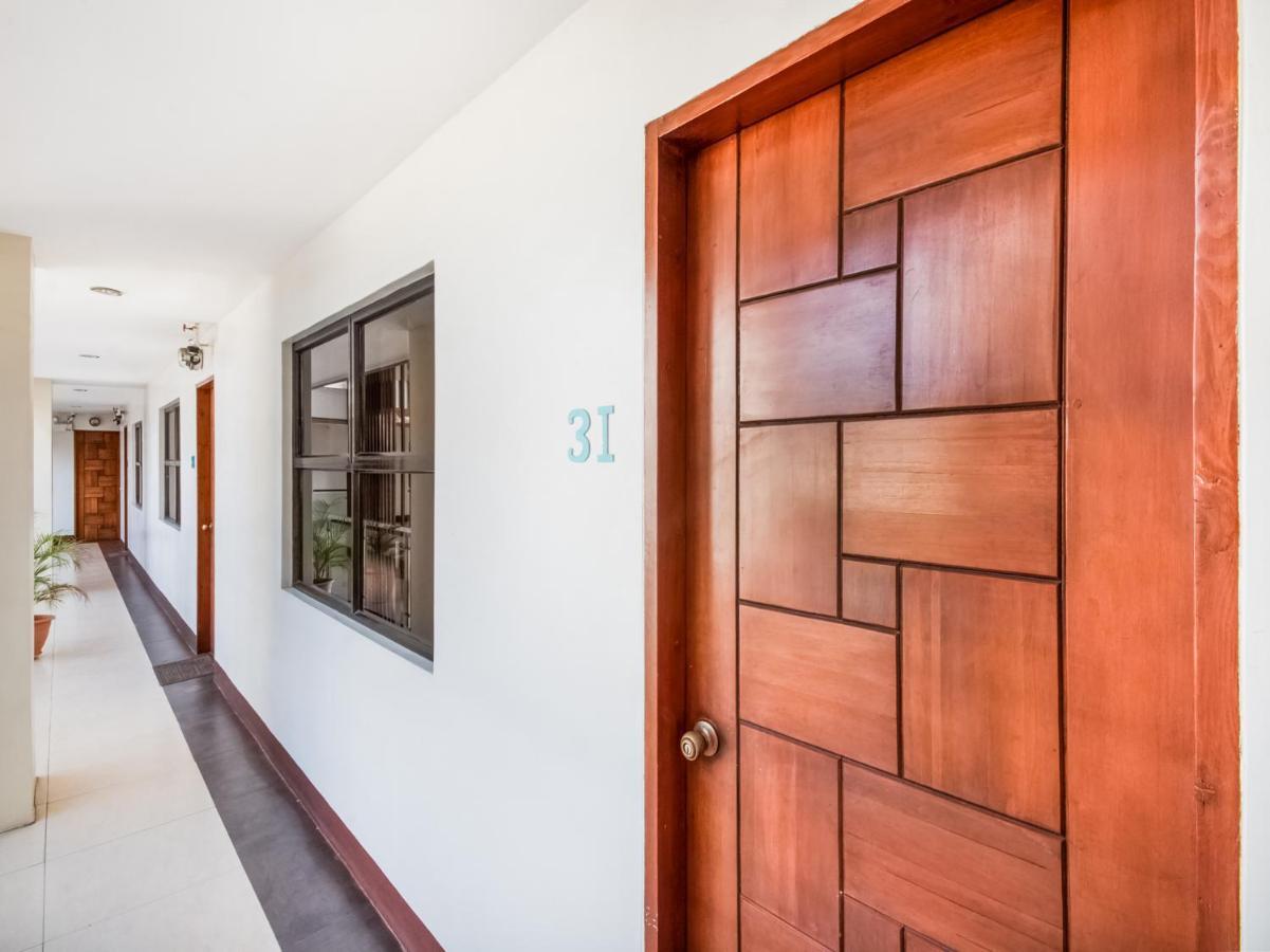Oyo 443 Maria Cristina Arcade Suites Cebu Exteriér fotografie